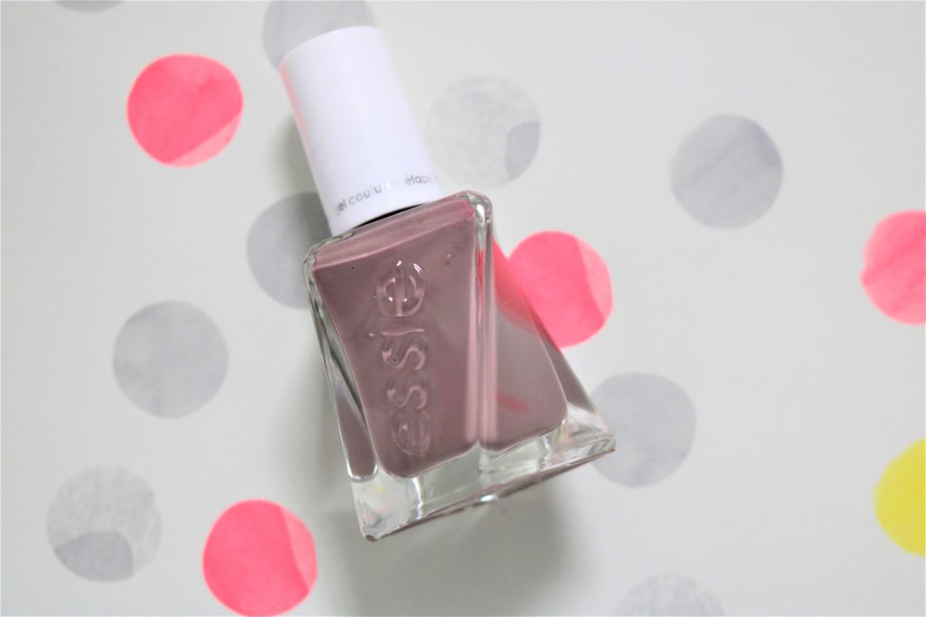 Essie Gel Couture Take me to Thread