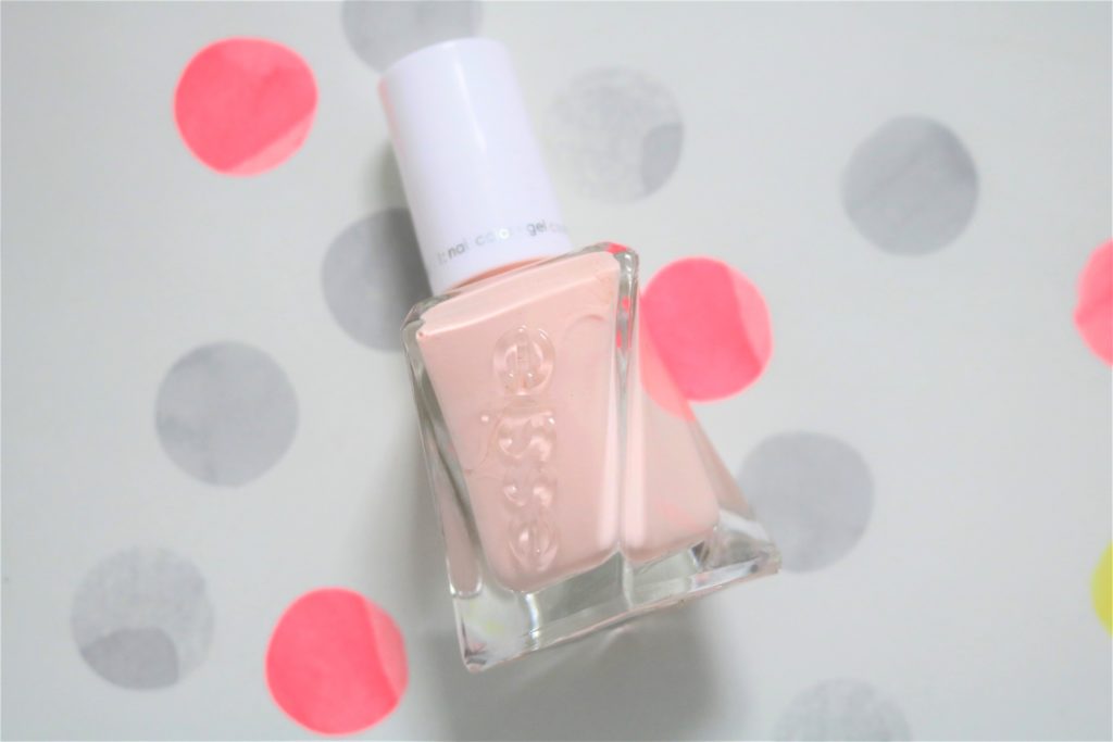 Essie Gel Couture Lace Me Up