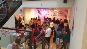 revlon feeling lippie pop up shop