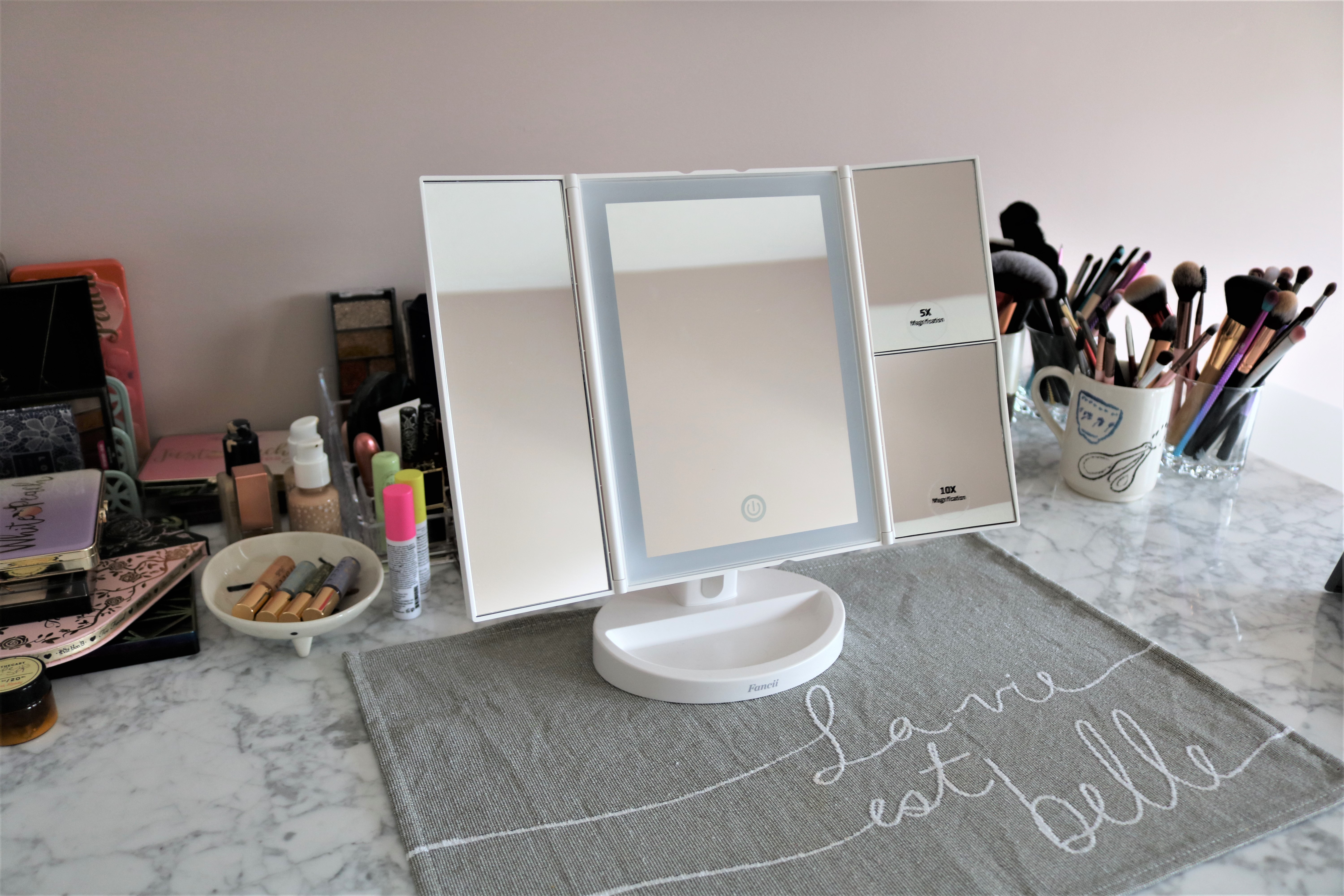Review: Fancii Tria Tri-Fold Vanity Mirror - I'm Not a Beauty Guru