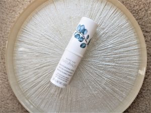 mary kay naturally moisturizing stick